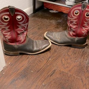 Justin Boots 11D dark brown/red
